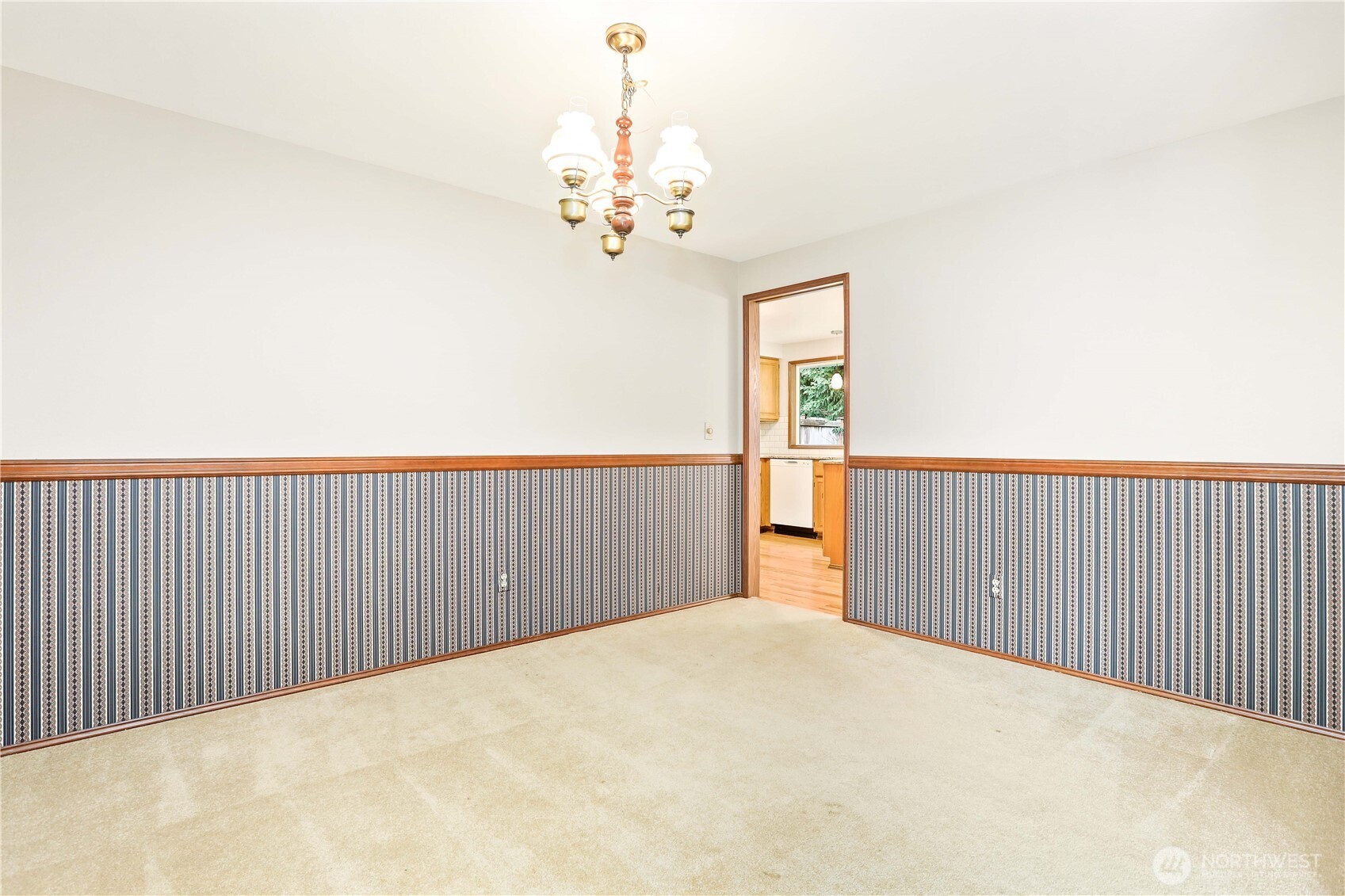 18309 26th Drive Southeast Bothell, WA 98012 - Photo 7 of 39