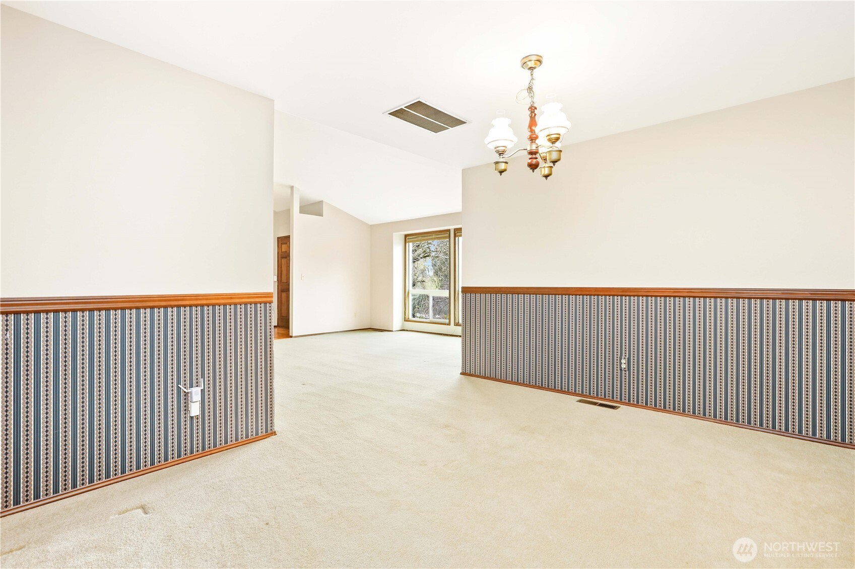 18309 26th Drive Southeast Bothell, WA 98012 - Photo 8 of 39