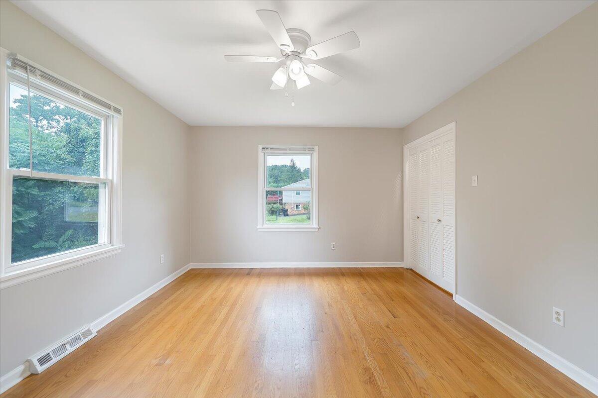 5229 Cave Spring Lane Roanoke, VA 24018 - Photo 27 of 63 25-MIB05314