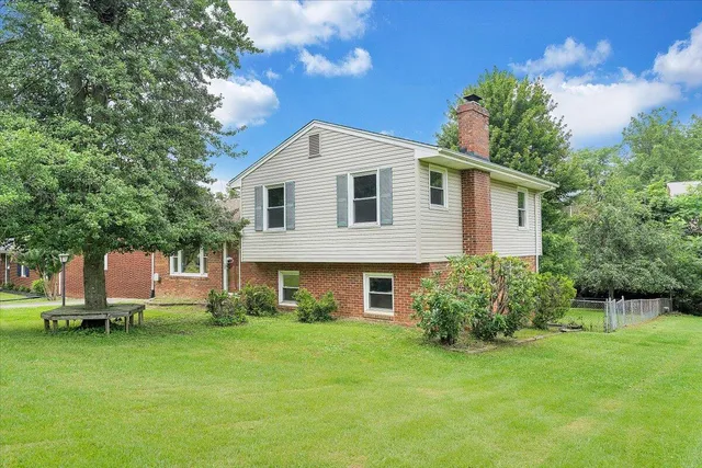 $349,000 | 5229 Cave Spring Lane, Roanoke, VA 24018