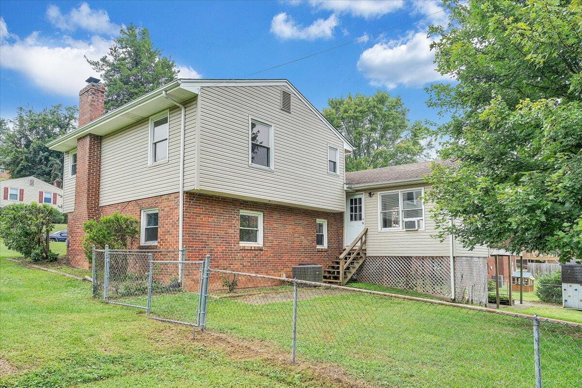 5229 Cave Spring Lane Roanoke, VA 24018 - Photo 60 of 63 59-MIB05428