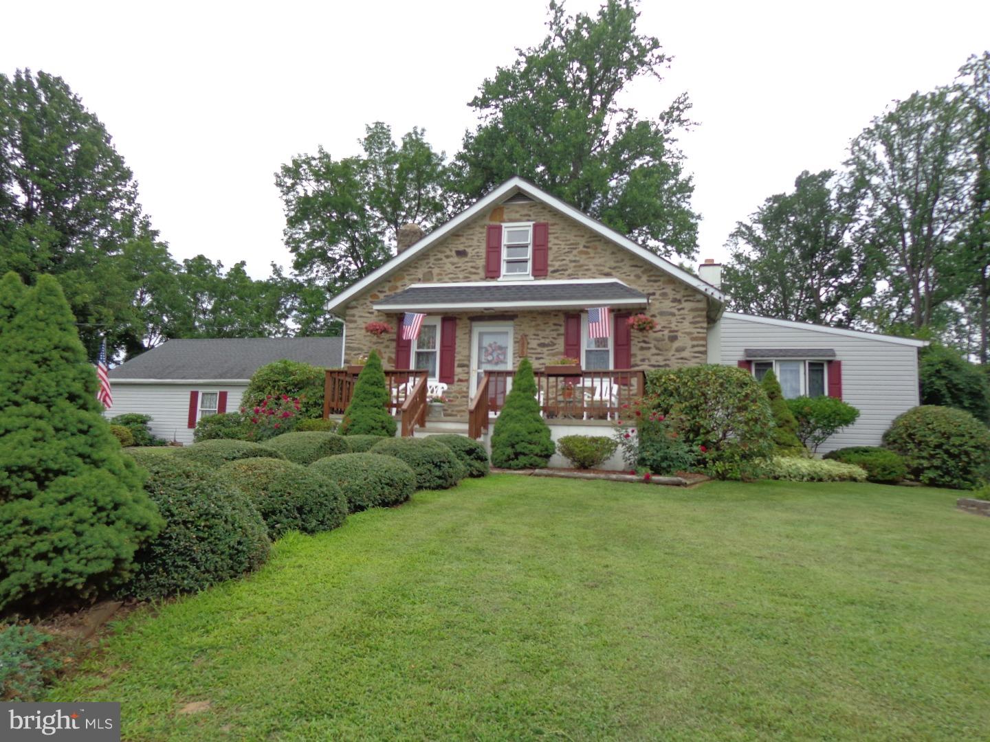 1570 Fels Road Pennsburg, PA 18073 - Photo 1 of 25 Exterior Front