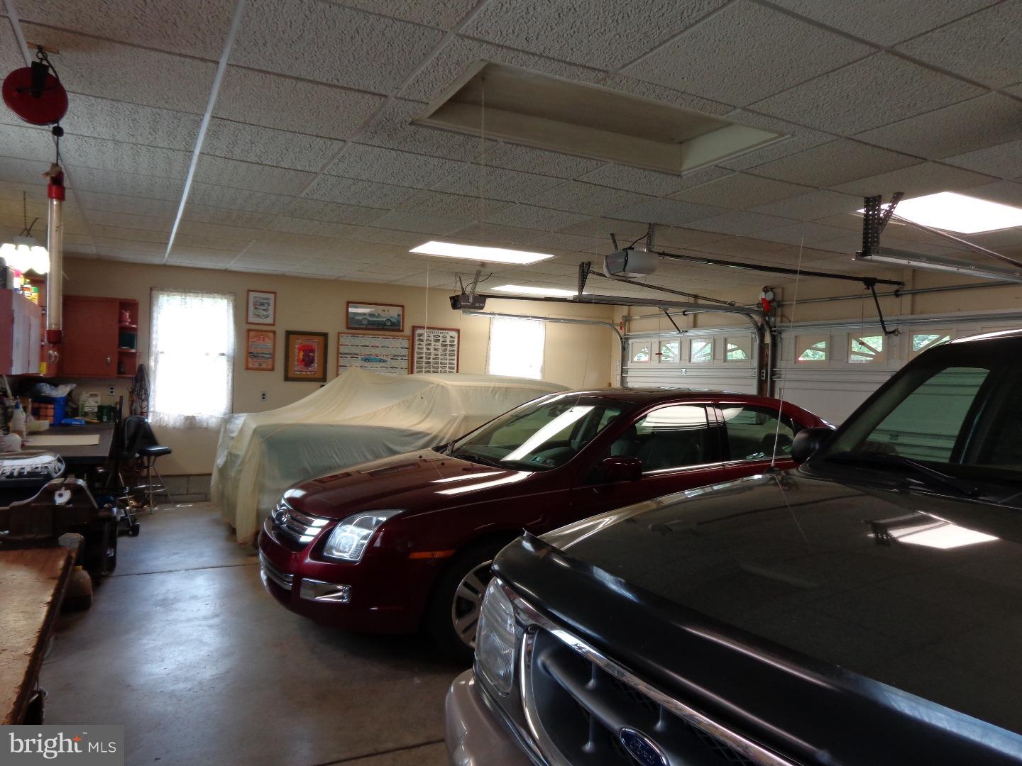 1570 Fels Road Pennsburg, PA 18073 - Photo 22 of 25 Garage