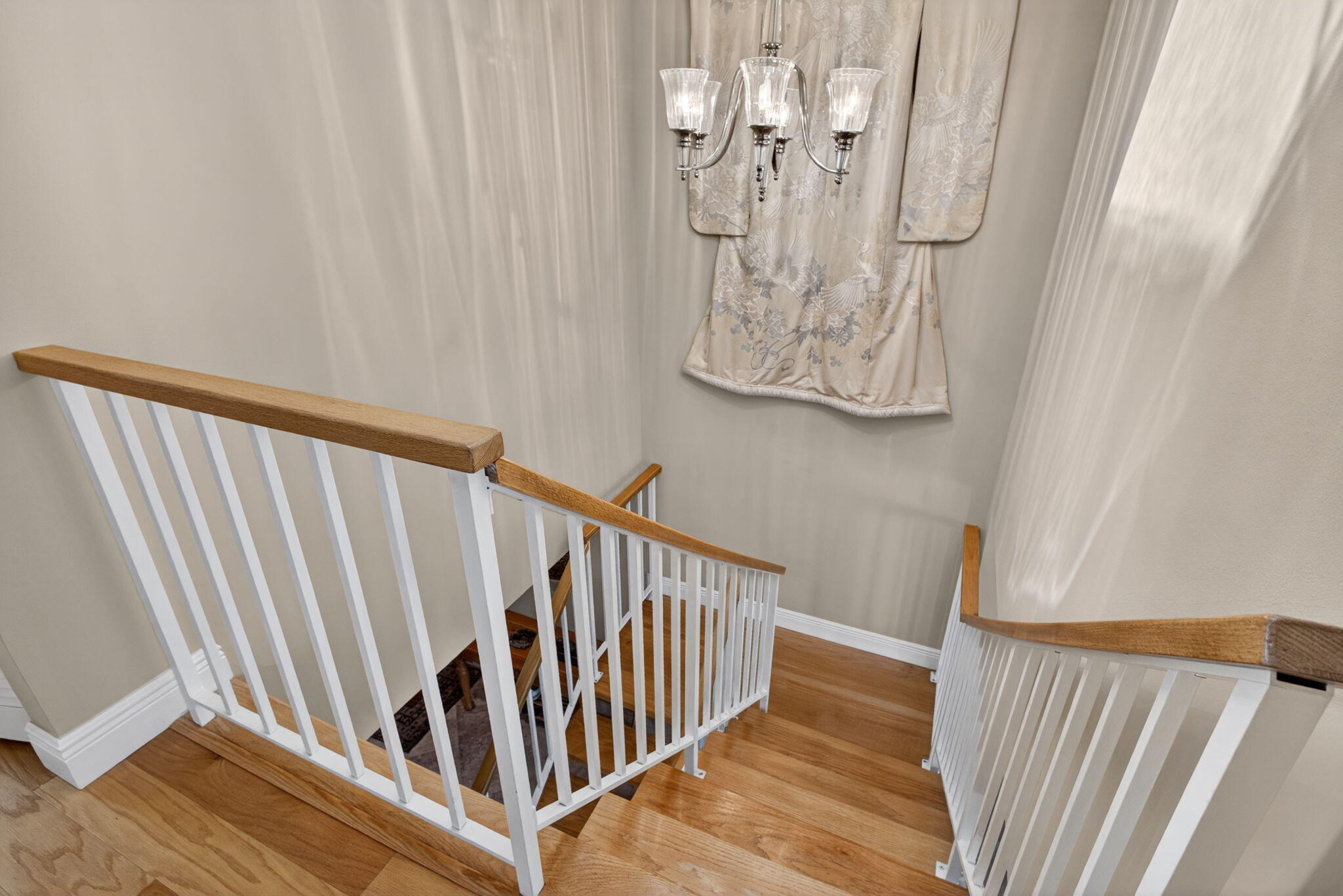 364 Golfview Road, Unit 506 North Palm Beach, FL 33408 - Photo 26 of 68 Stairs with natural skylight