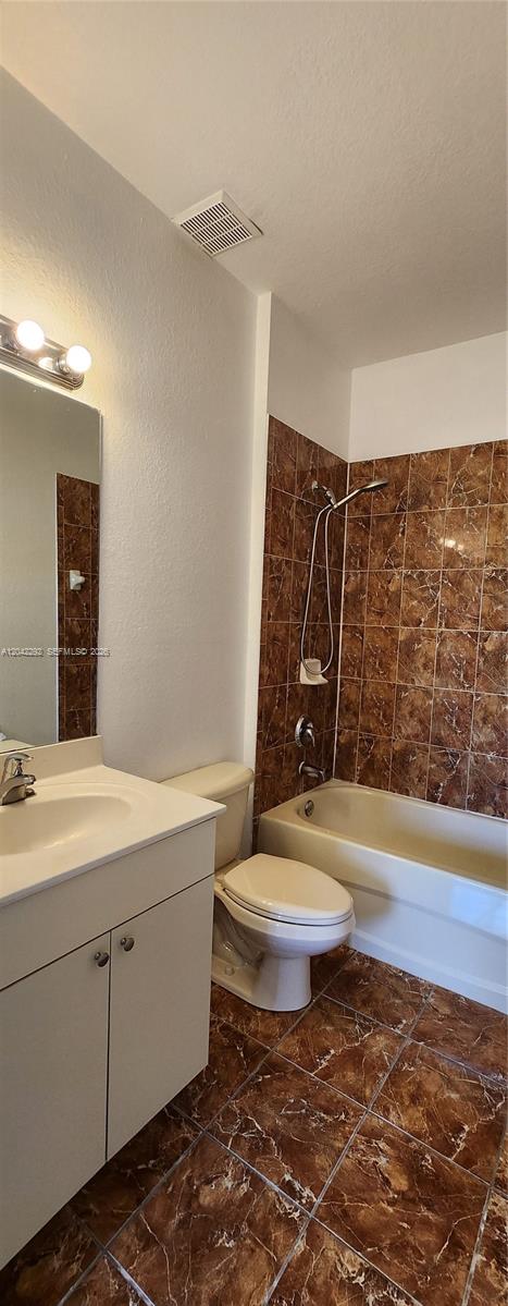 10949 Southwest 181st Terrace Miami, FL 33157 - Photo 6 of 32