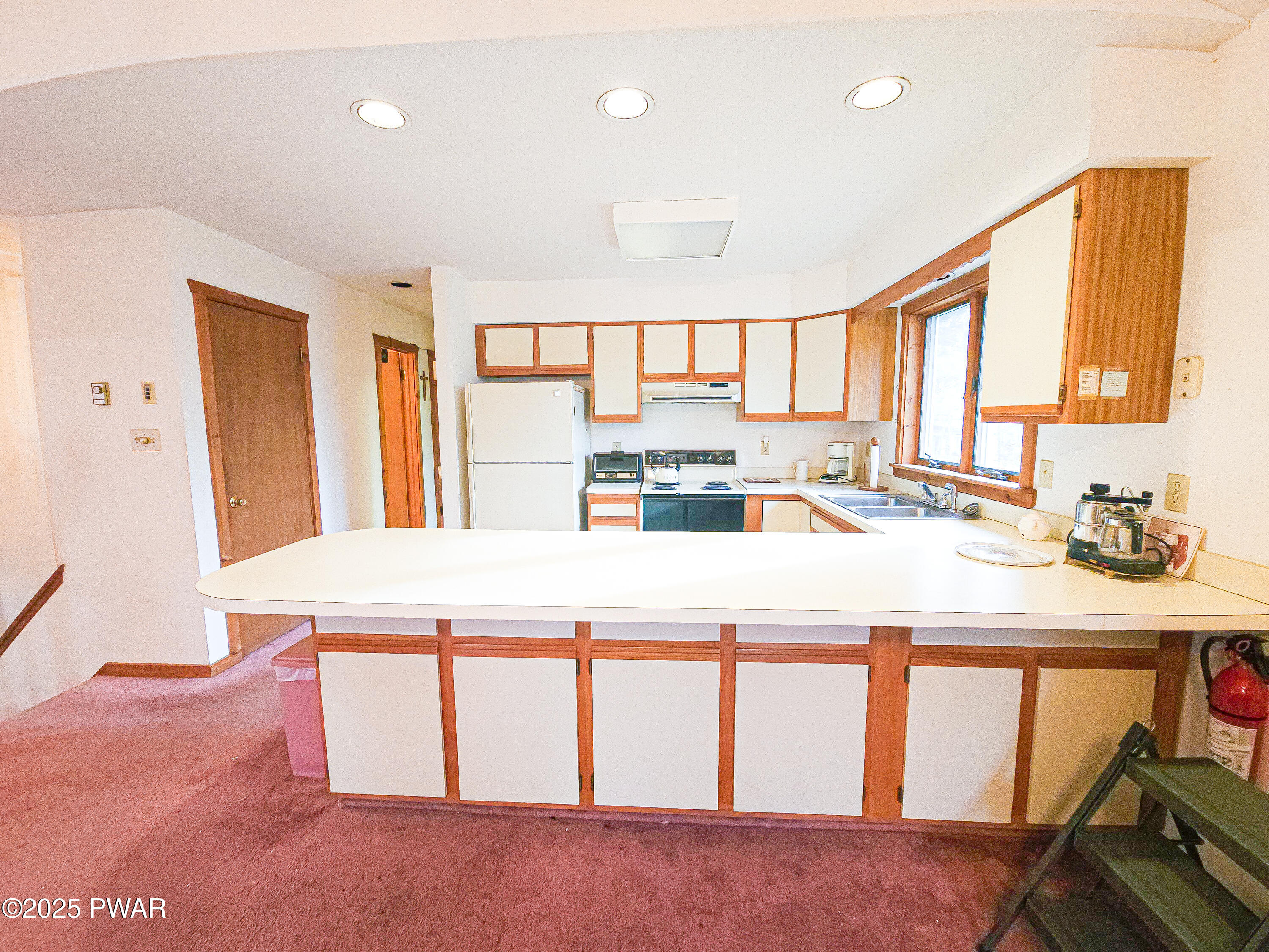 133 Pebble Rock Road Lackawaxen, PA 18435 - Photo 5 of 37