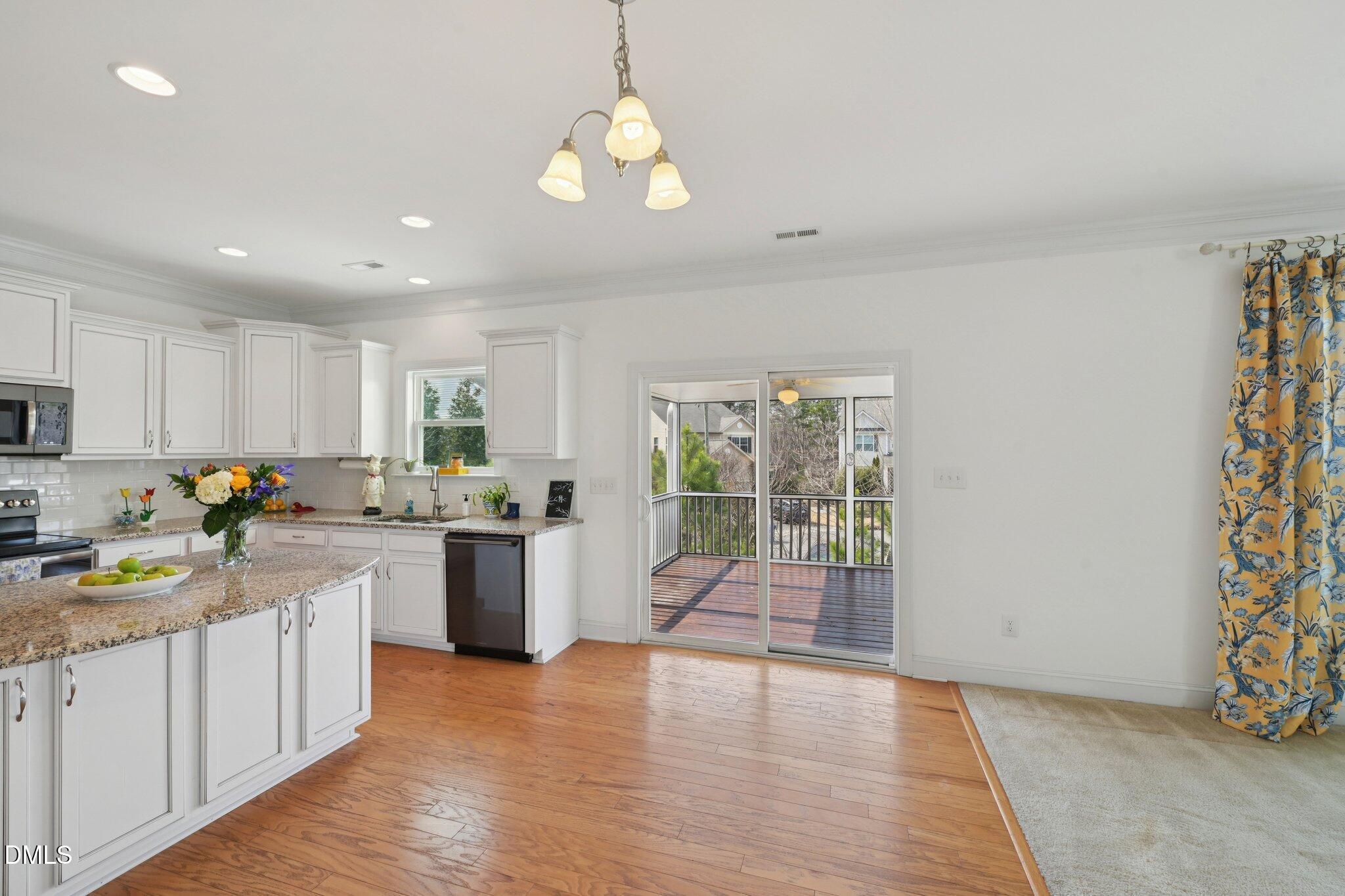 1017 Searstone Court Durham, NC 27713 - Photo 15 of 58 14-web-or-mls-Searstone Ct-L0503-014