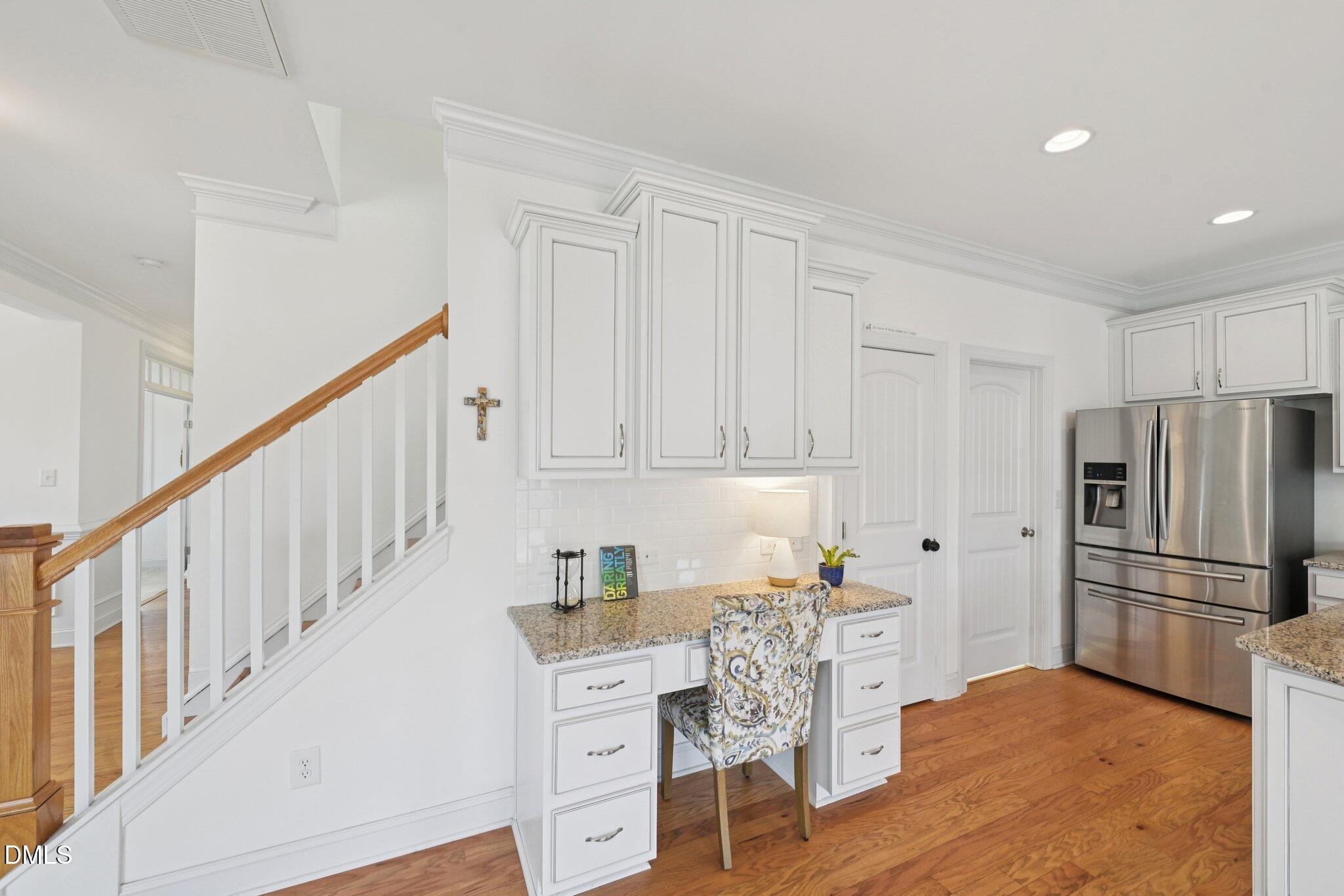 1017 Searstone Court Durham, NC 27713 - Photo 18 of 58 17-web-or-mls-Searstone Ct-L0503-017