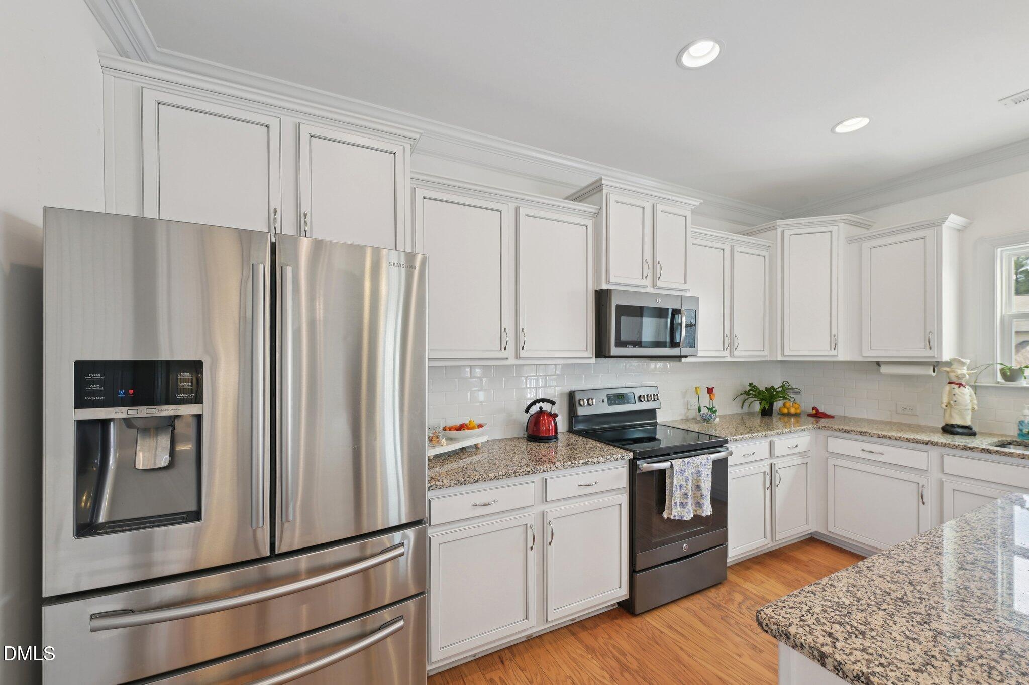 1017 Searstone Court Durham, NC 27713 - Photo 19 of 58 18-web-or-mls-Searstone Ct-L0503-018