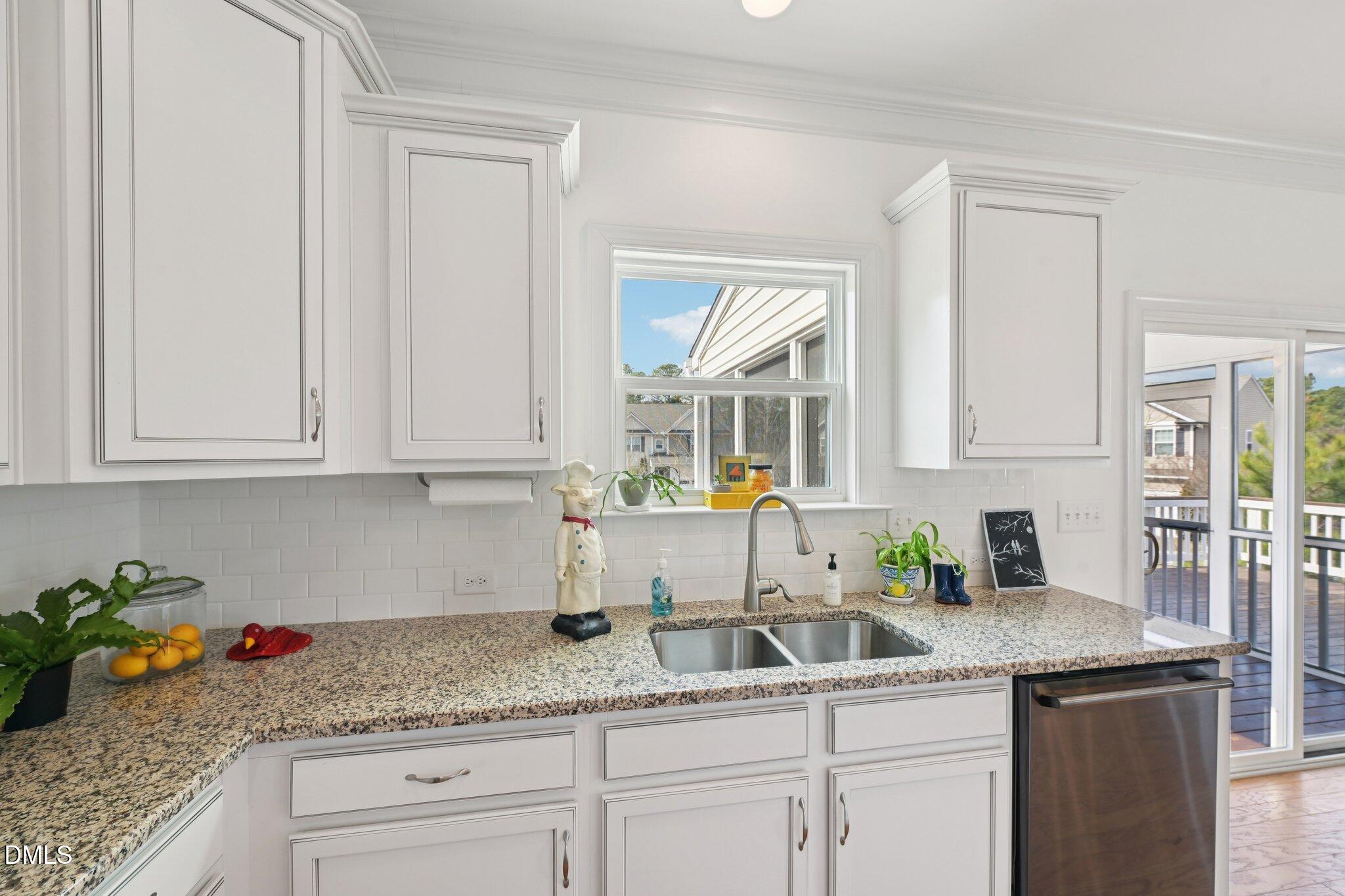 1017 Searstone Court Durham, NC 27713 - Photo 21 of 58 20-web-or-mls-Searstone Ct-L0503-020