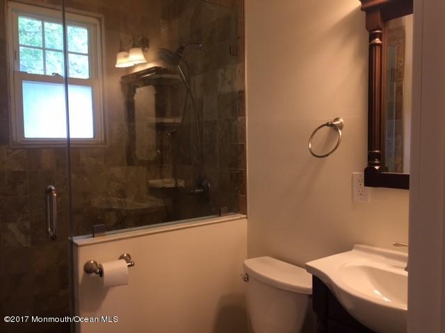 52 Freehold Road Manalapan, NJ 07726 - Photo 9 of 17 picture 26