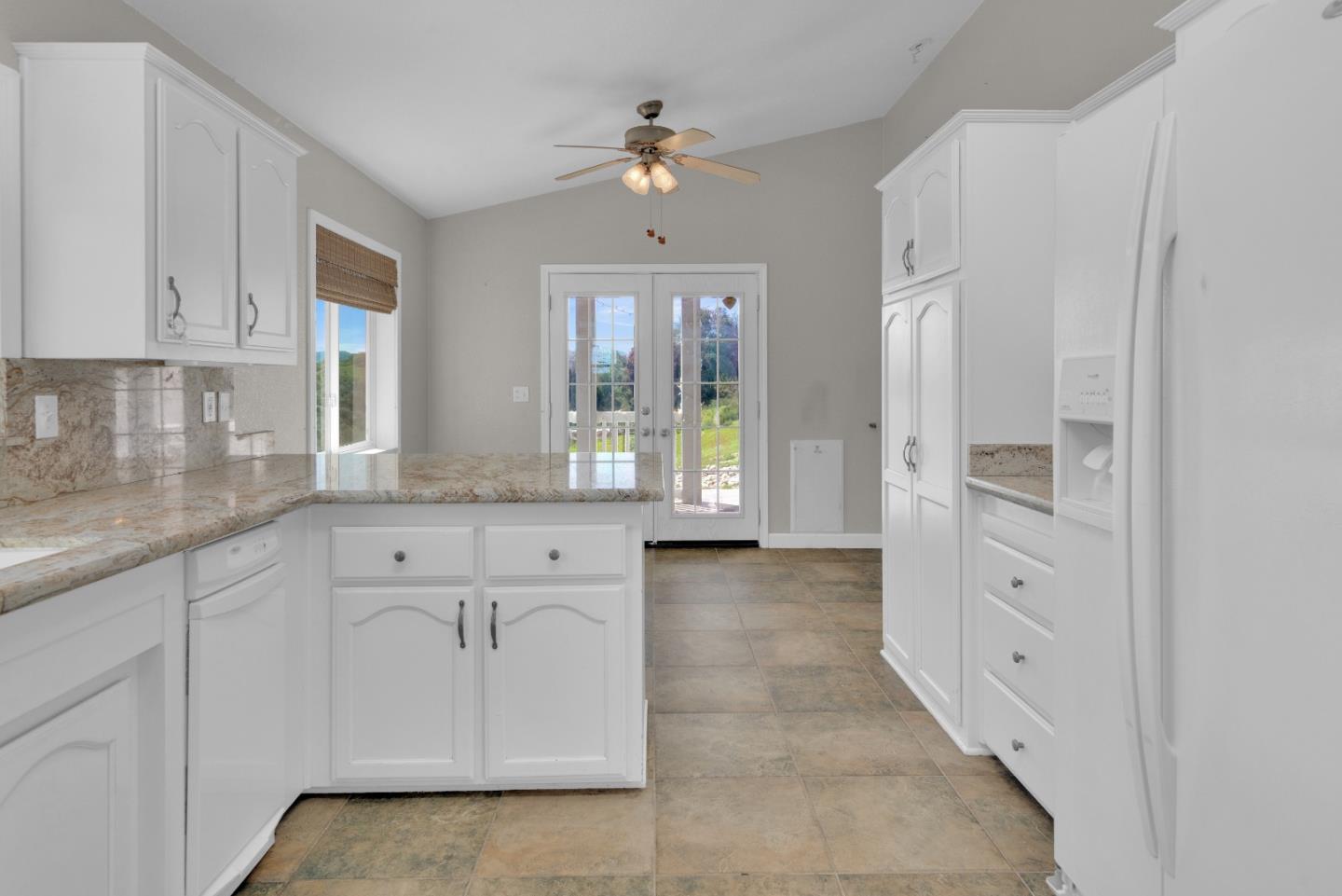 53330 Smith Road Bradley, CA 93426 - Photo 22 of 41