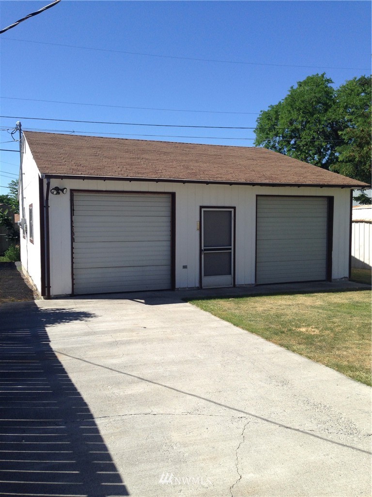 233 West Ridge Road Moses Lake, WA 98837 - Photo 11 of 21