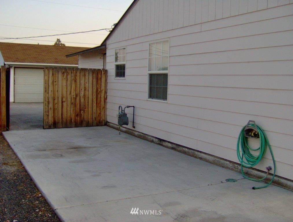 233 West Ridge Road Moses Lake, WA 98837 - Photo 21 of 21