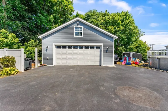 $679,900 | 1 Bouvier Avenue, Lincoln, RI 02838