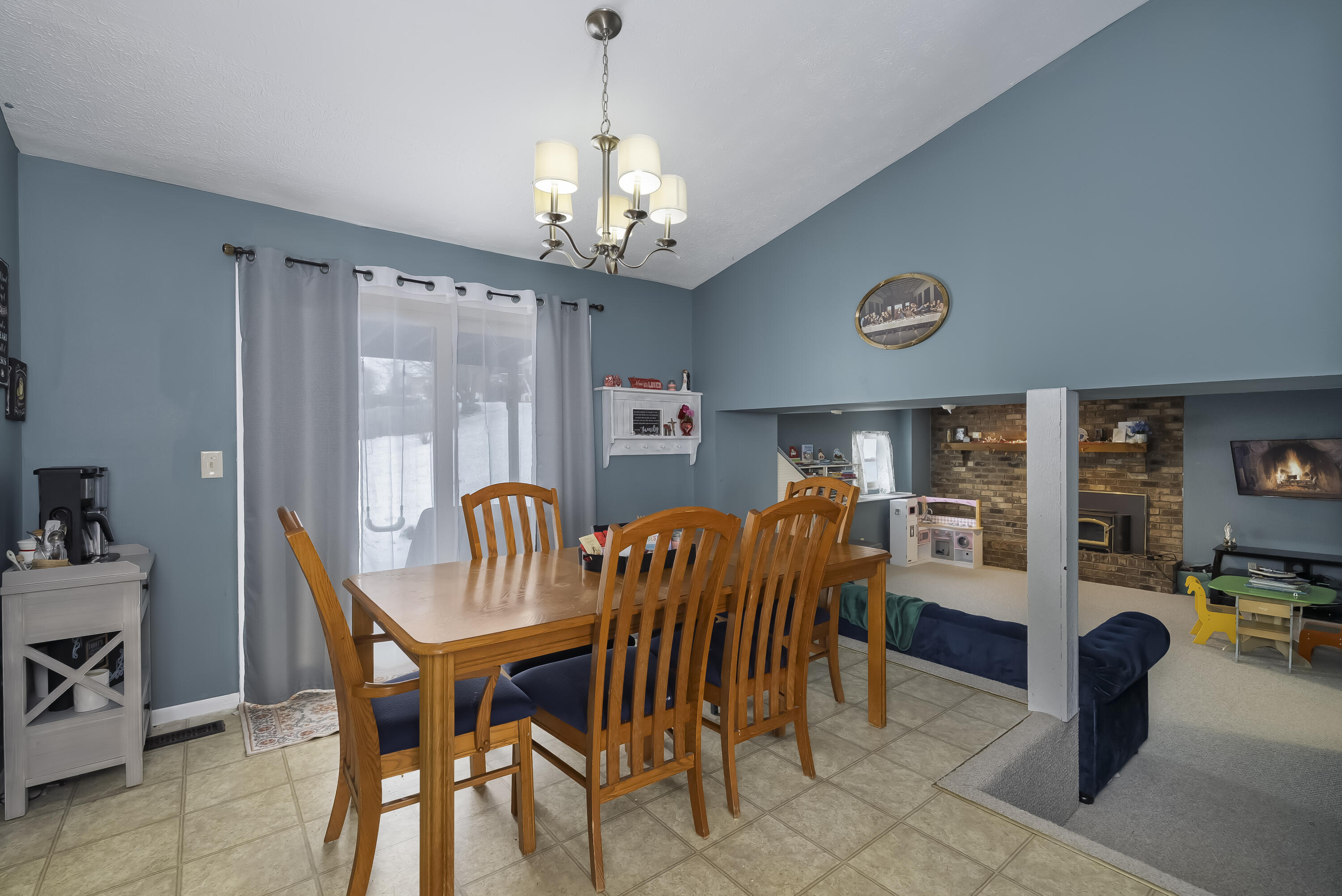1842 Grandview Road Alexandria, KY 41001 - Photo 7 of 27 Gallery Image 7