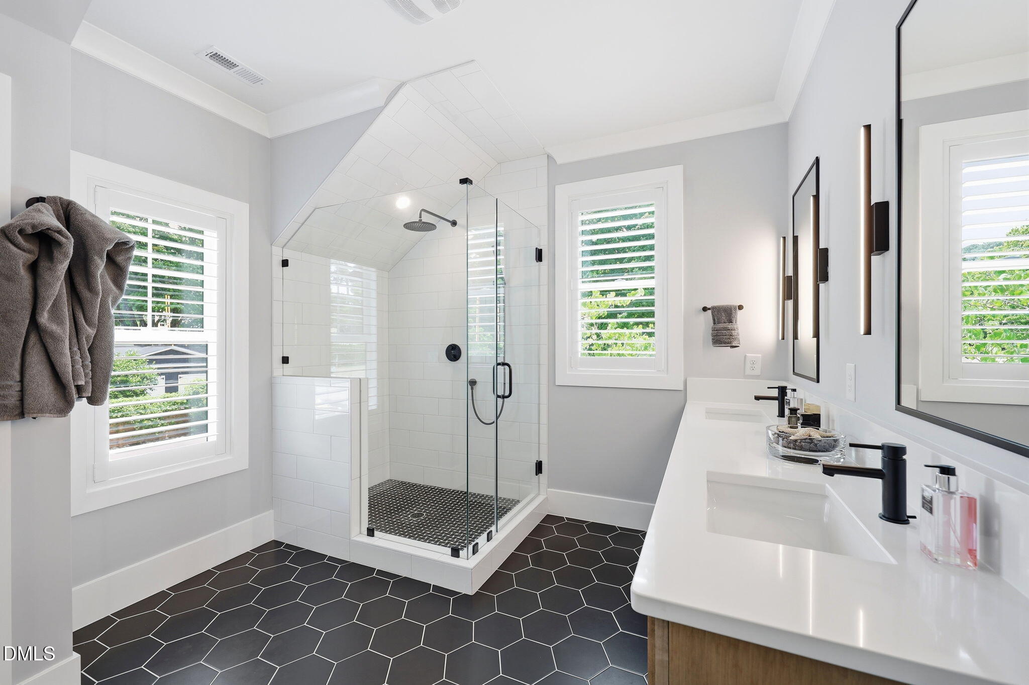 300 Plainview Avenue Raleigh, NC 27604 - Photo 25 of 43 58-web-or-mls-IMG_1280