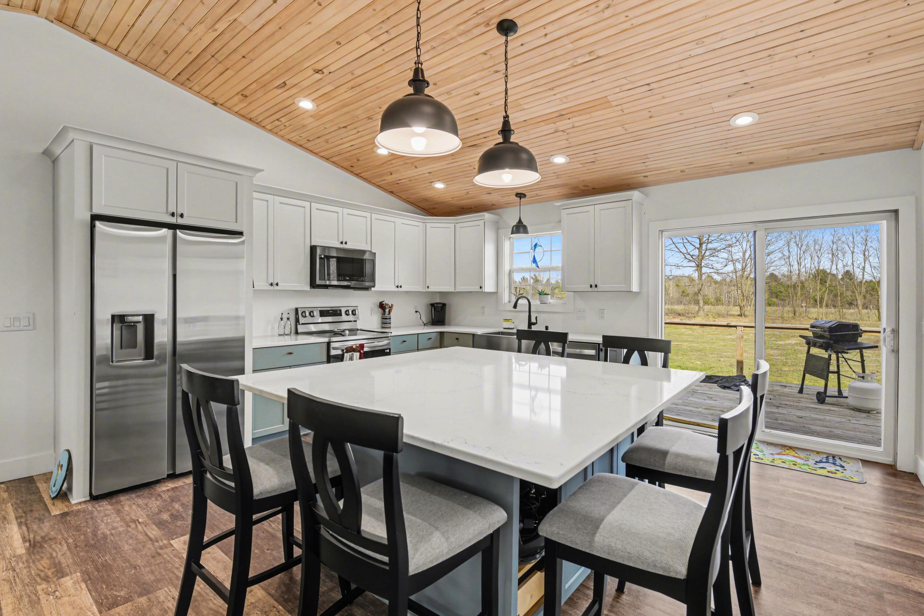 2346 West Madison Road Hart, MI 49420 - Photo 5 of 26 012_file_2139