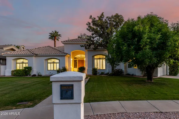 $1,999,900 | 103 West Vista Avenue, Phoenix, AZ 85021