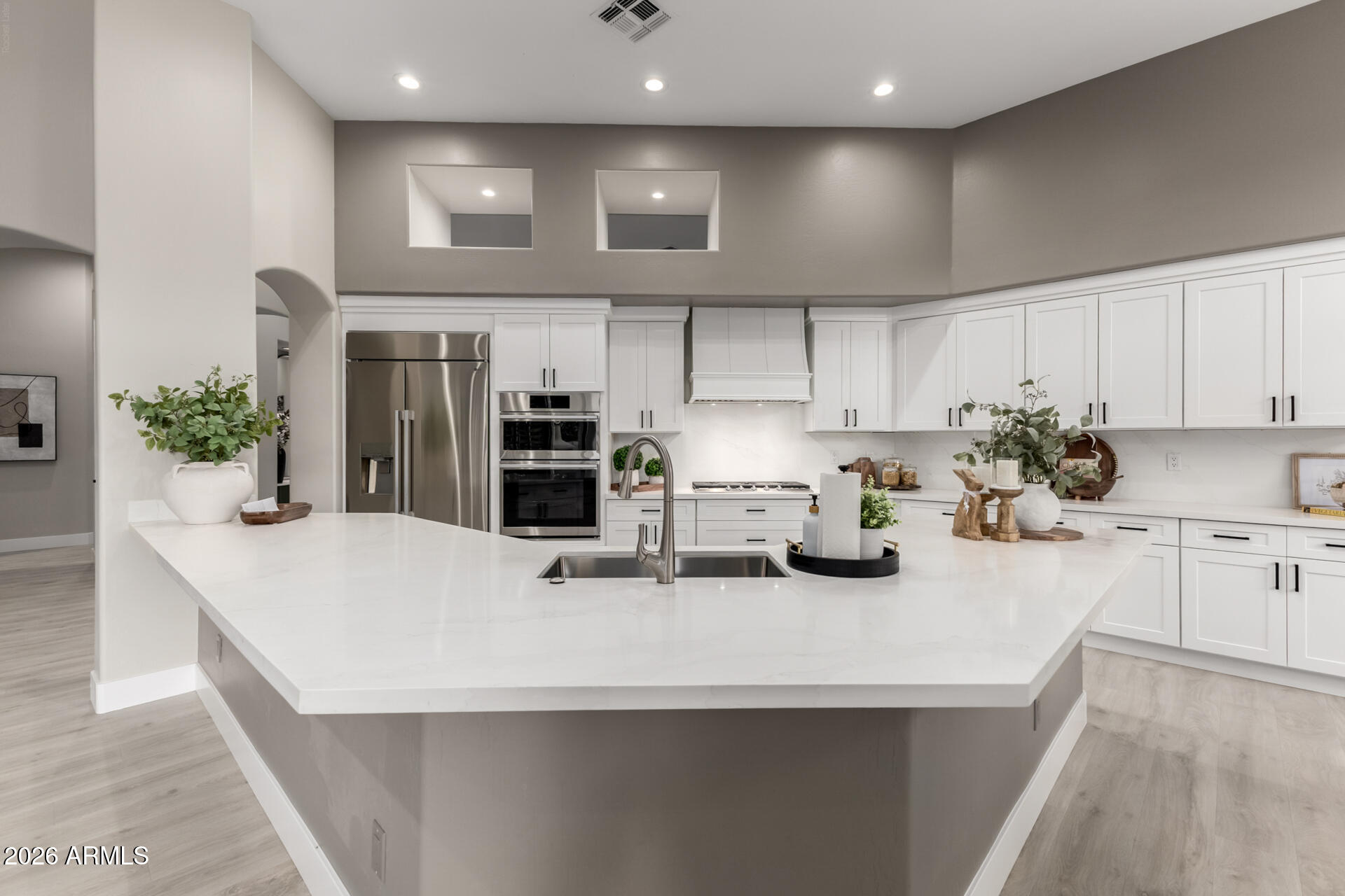 103 West Vista Avenue Phoenix, AZ 85021 - Photo 13 of 43 a kitchen with sink and refrigerator