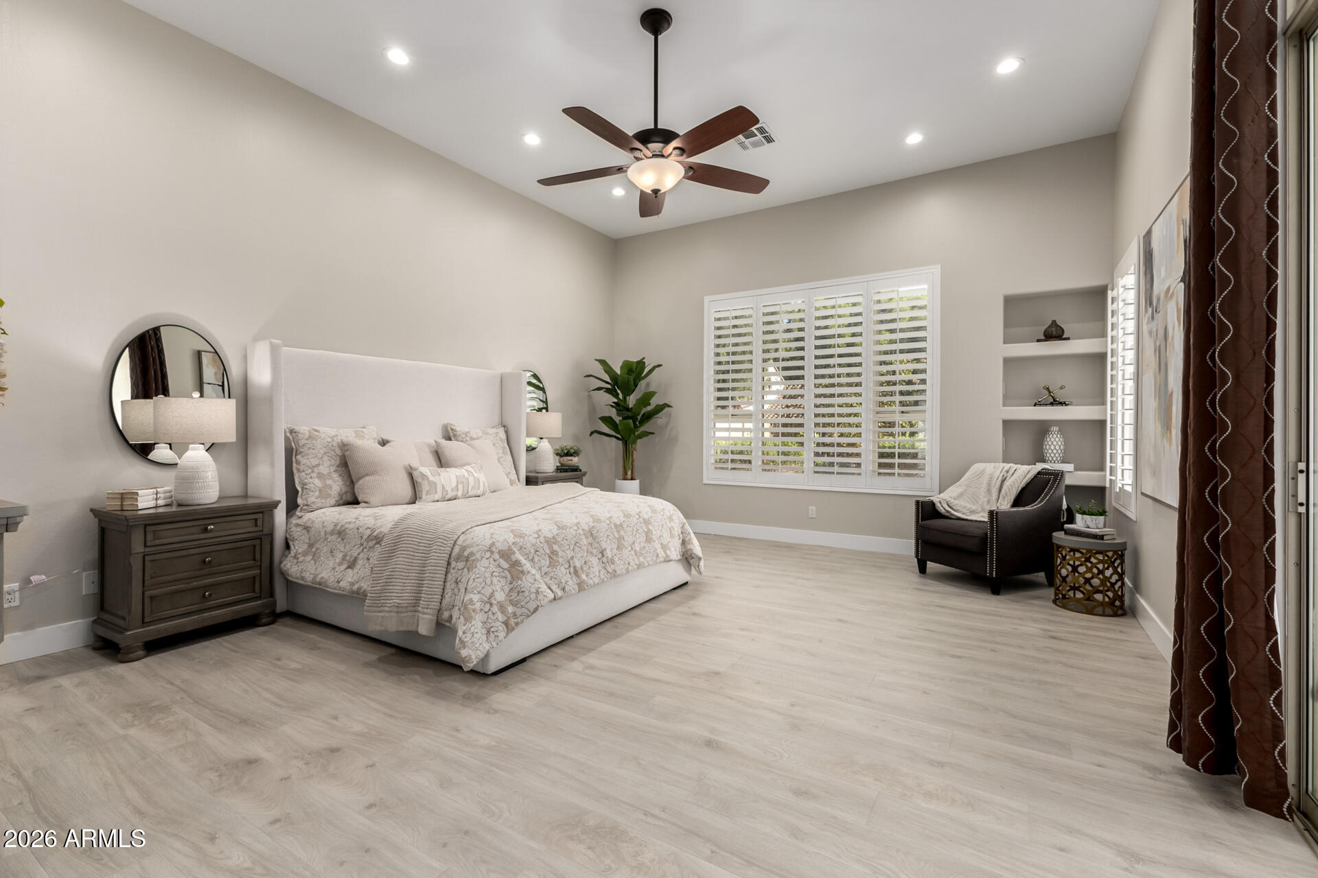 103 West Vista Avenue Phoenix, AZ 85021 - Photo 16 of 43 a bed room with a bed and a couch