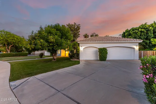 $1,999,900 | 103 West Vista Avenue, Phoenix, AZ 85021