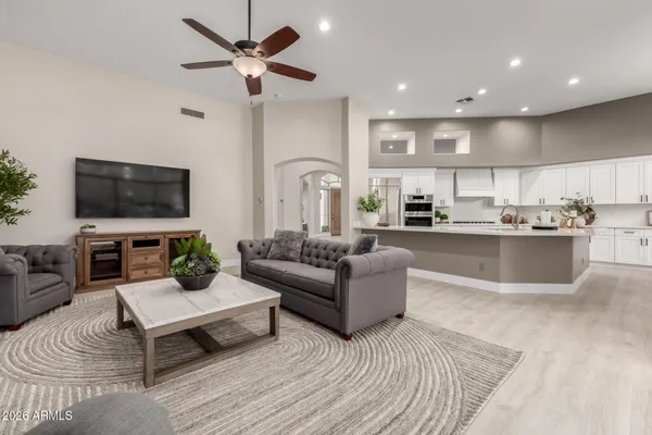 $1,999,900 | 103 West Vista Avenue, Phoenix, AZ 85021