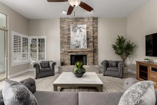 $1,999,900 | 103 West Vista Avenue, Phoenix, AZ 85021