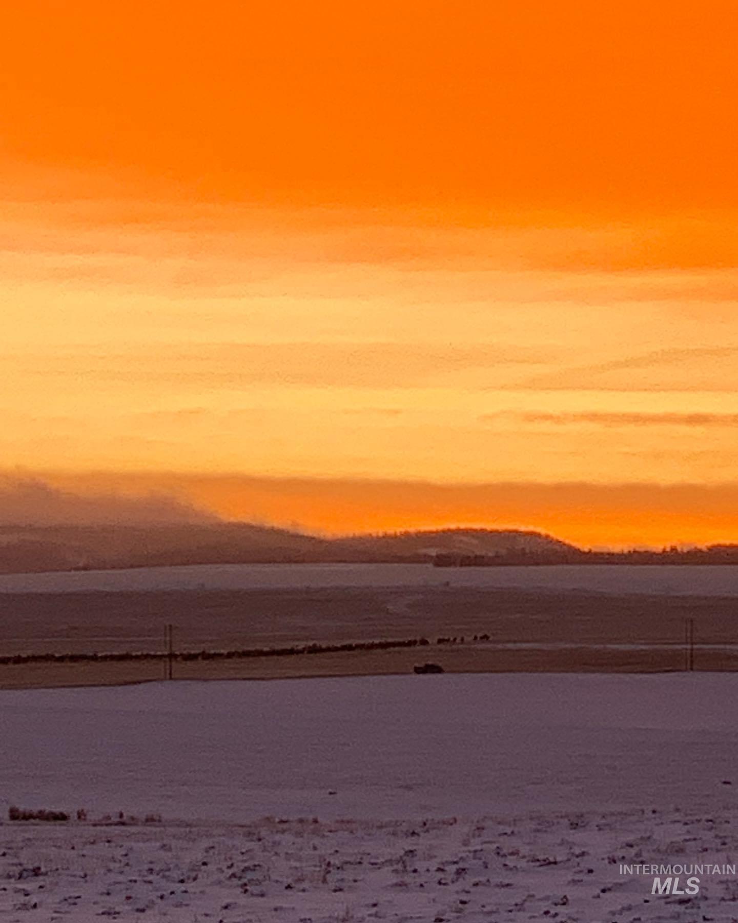 19397 Cloverland Road Asotin, WA 99402 - Photo 32 of 35 Water view