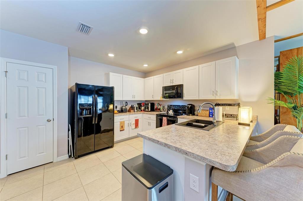 7513 West Lenox Circle Punta Gorda, FL 33950 - Photo 9 of 31