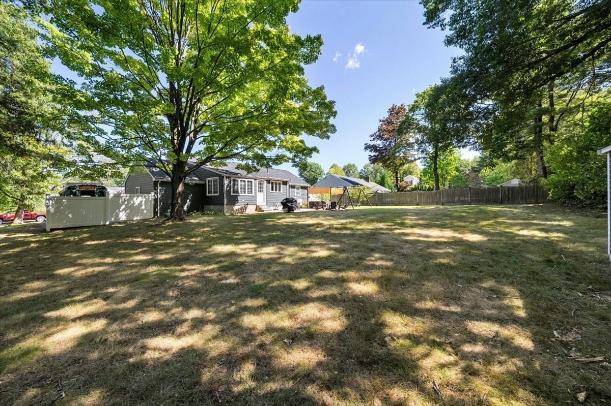 147 Howe Street Natick, MA 01760 - Photo 28 of 32 Gallery Image 28