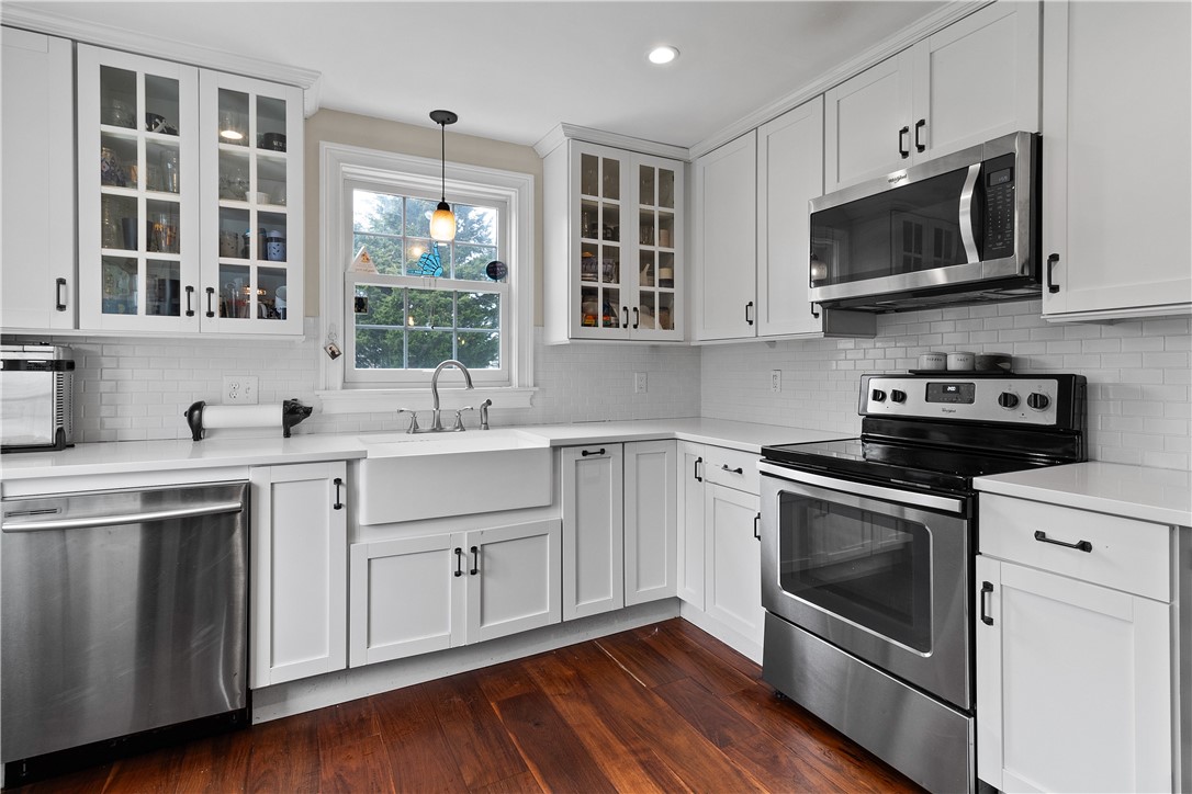 255 Bulgarmarsh Road Tiverton, RI 02878 - Photo 18 of 50