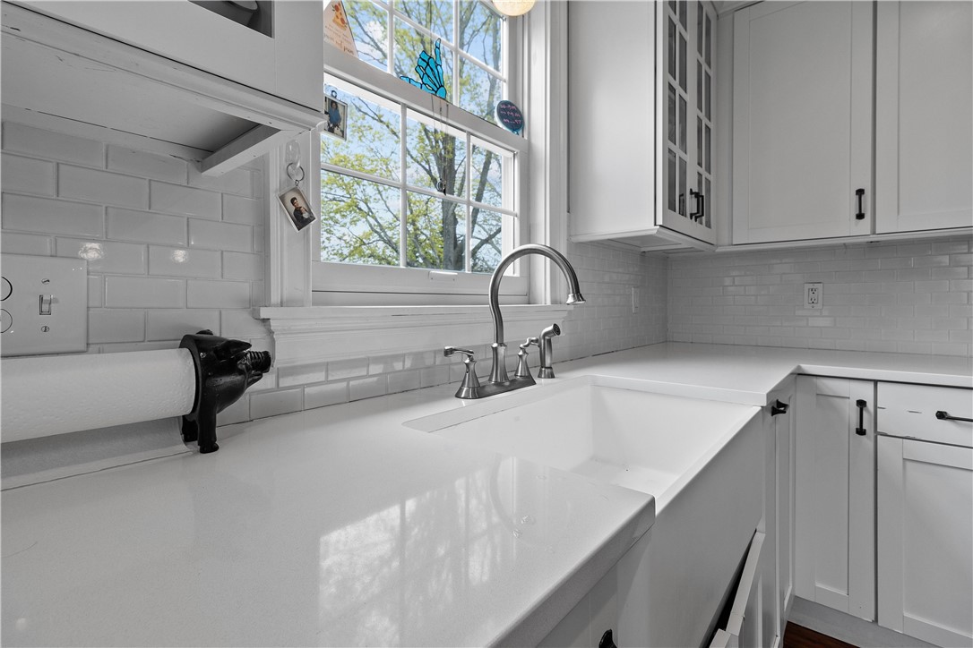 255 Bulgarmarsh Road Tiverton, RI 02878 - Photo 20 of 50