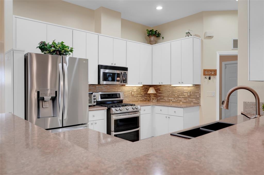 5304 Fantasy Way Leesburg, FL 34748 - Photo 21 of 48