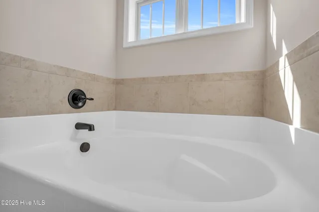 $439,900 | 114 Kenna Court, Jacksonville, NC 28540