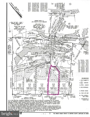 a black and white photo of a picture