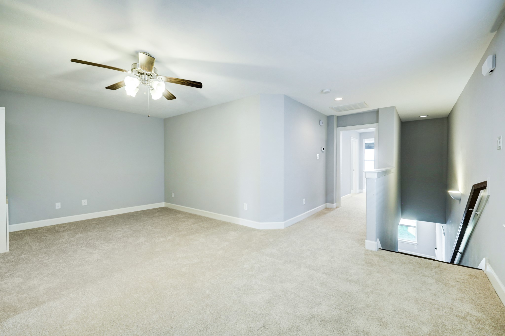 1811 Wichita Street, Unit A Houston, TX 77004 - Photo 15 of 29 wooden floor in an empty room