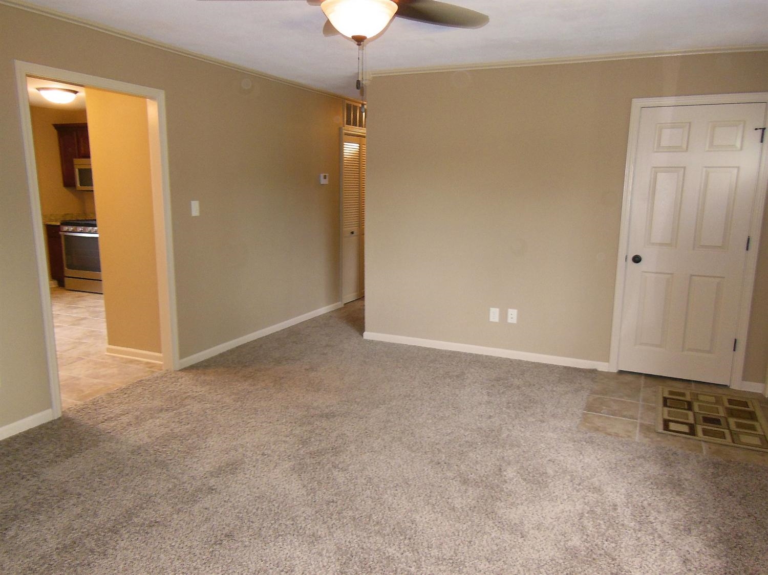 429 Norfolk Road Valparaiso, IN 46385 - Photo 6 of 10 1500x1124
