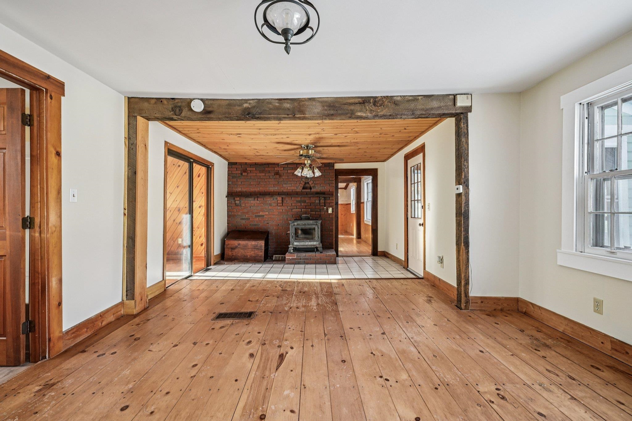 23 Sandown Road Fremont, NH 03044 - Photo 14 of 49 Gallery Image 14