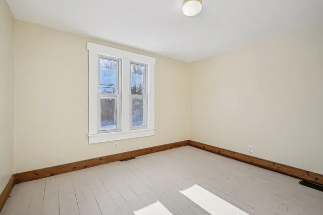 $450,000 | 23 Sandown Road, Fremont, NH 03044