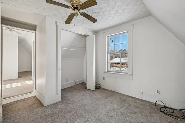 $450,000 | 23 Sandown Road, Fremont, NH 03044