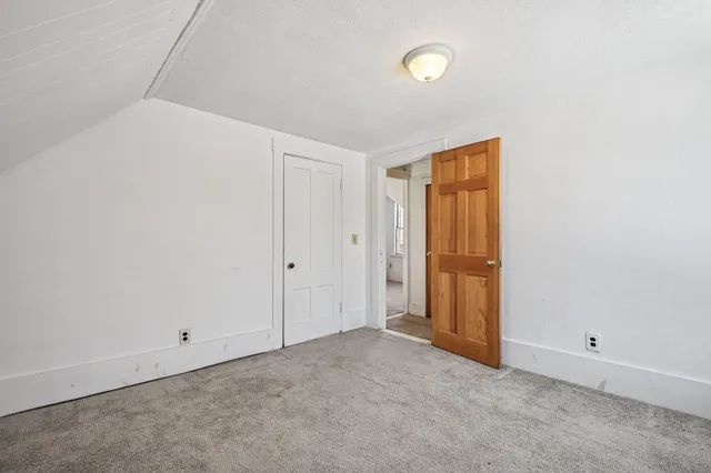 $450,000 | 23 Sandown Road, Fremont, NH 03044