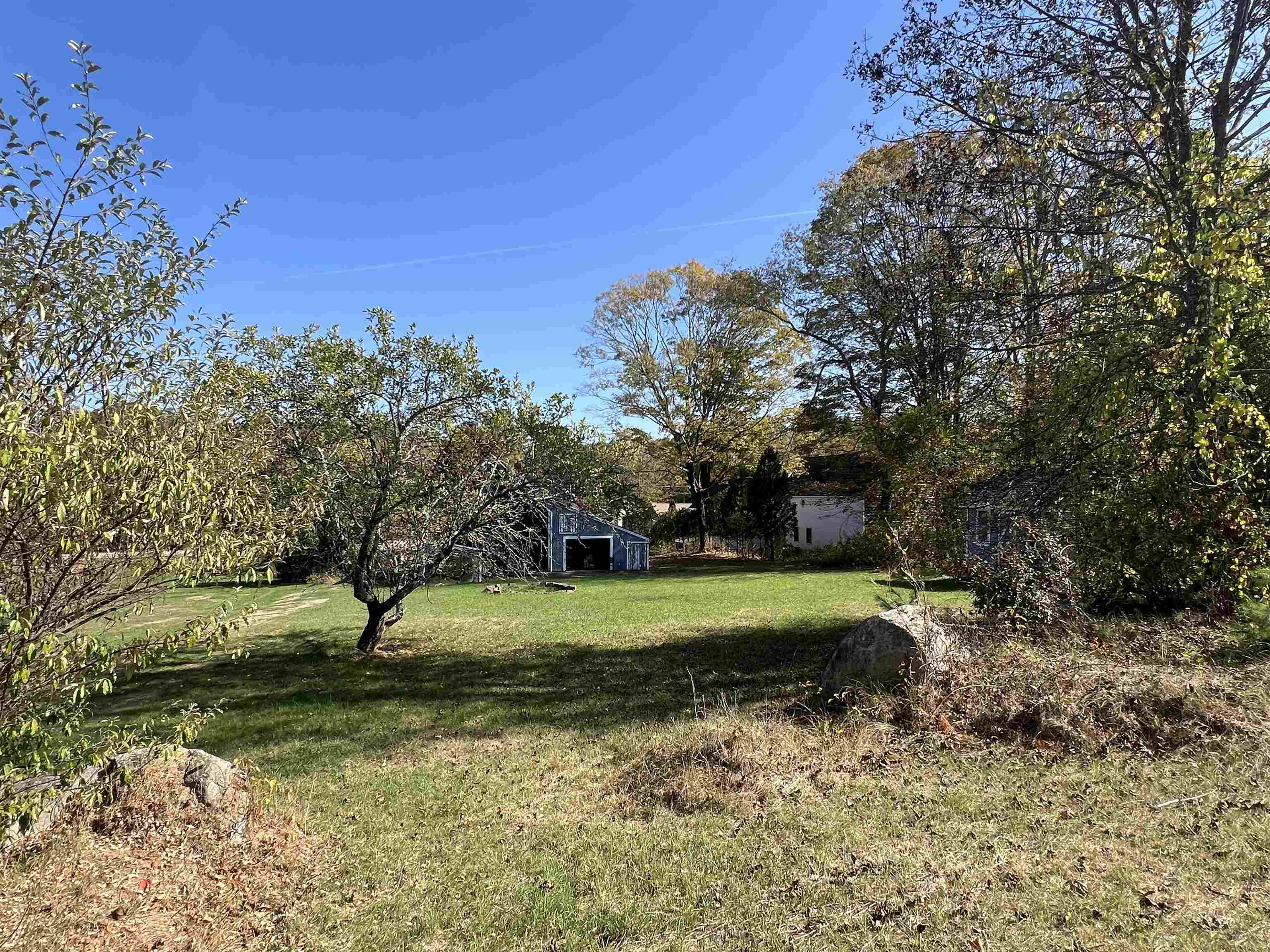 23 Sandown Road Fremont, NH 03044 - Photo 38 of 49 Gallery Image 38