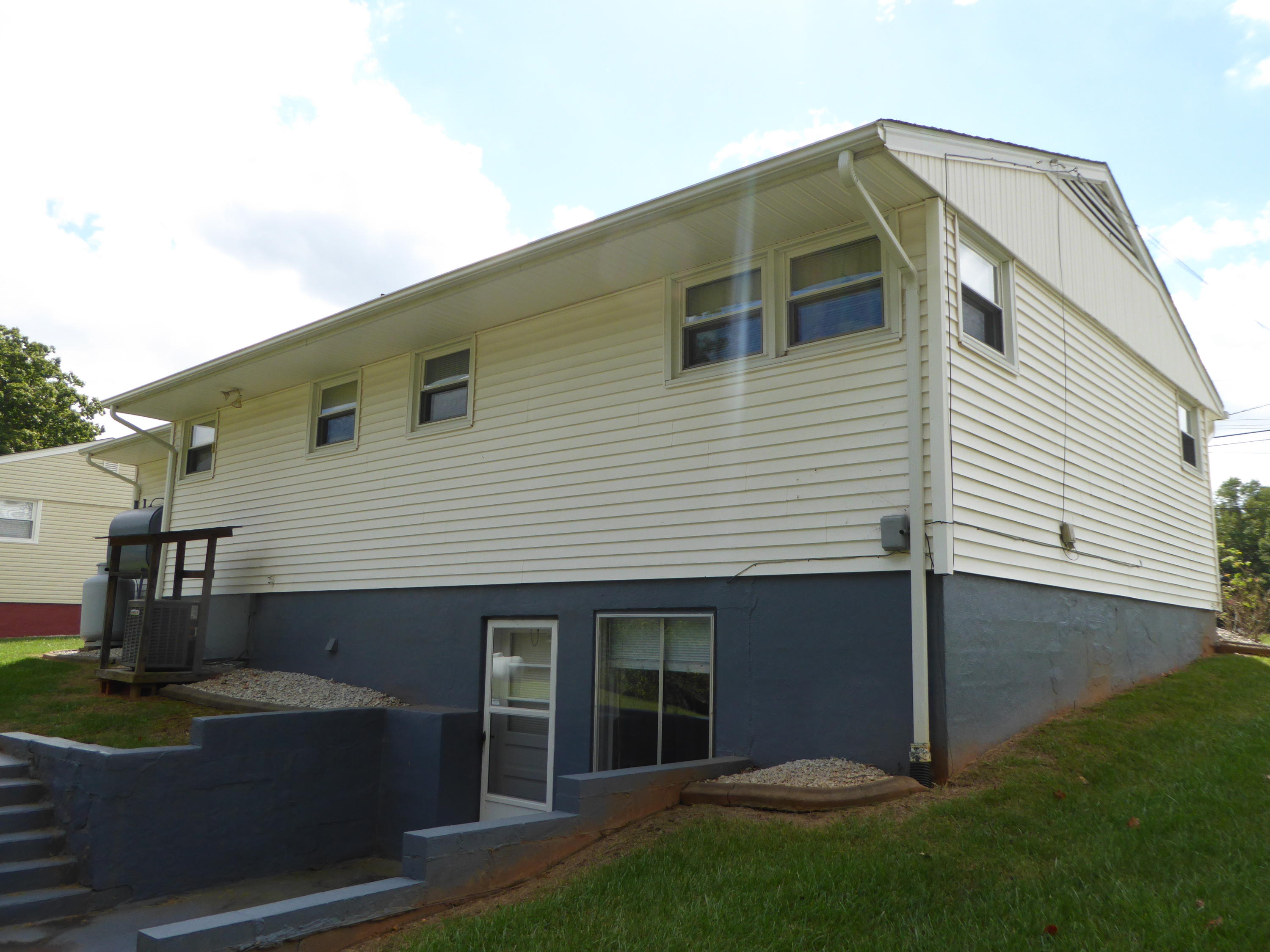 1290 Scuffling Hill Road Rocky Mount, VA 24151 - Photo 2 of 36 2 Back of Home