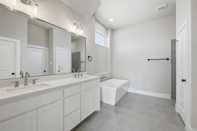 $463,900 | 151 Rj Smith Drive, Boyd, TX 76023