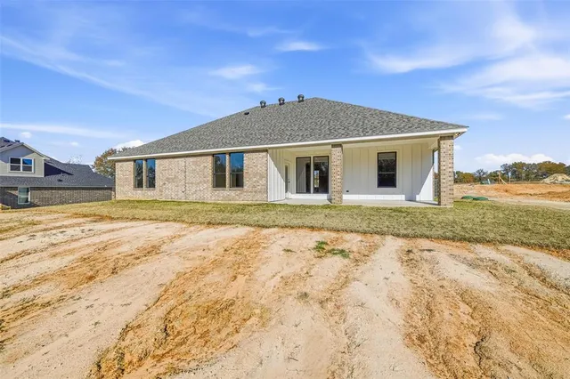 $463,900 | 151 Rj Smith Drive, Boyd, TX 76023