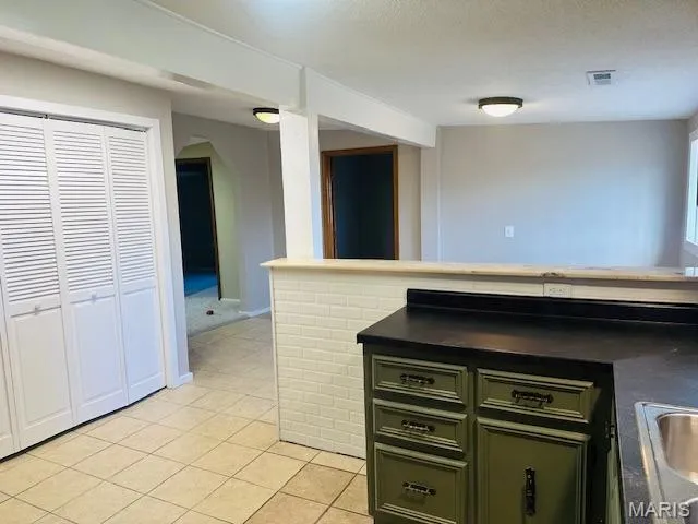 $65,000 | 234 South Riverview Drive, Poplar Bluff, MO 63901