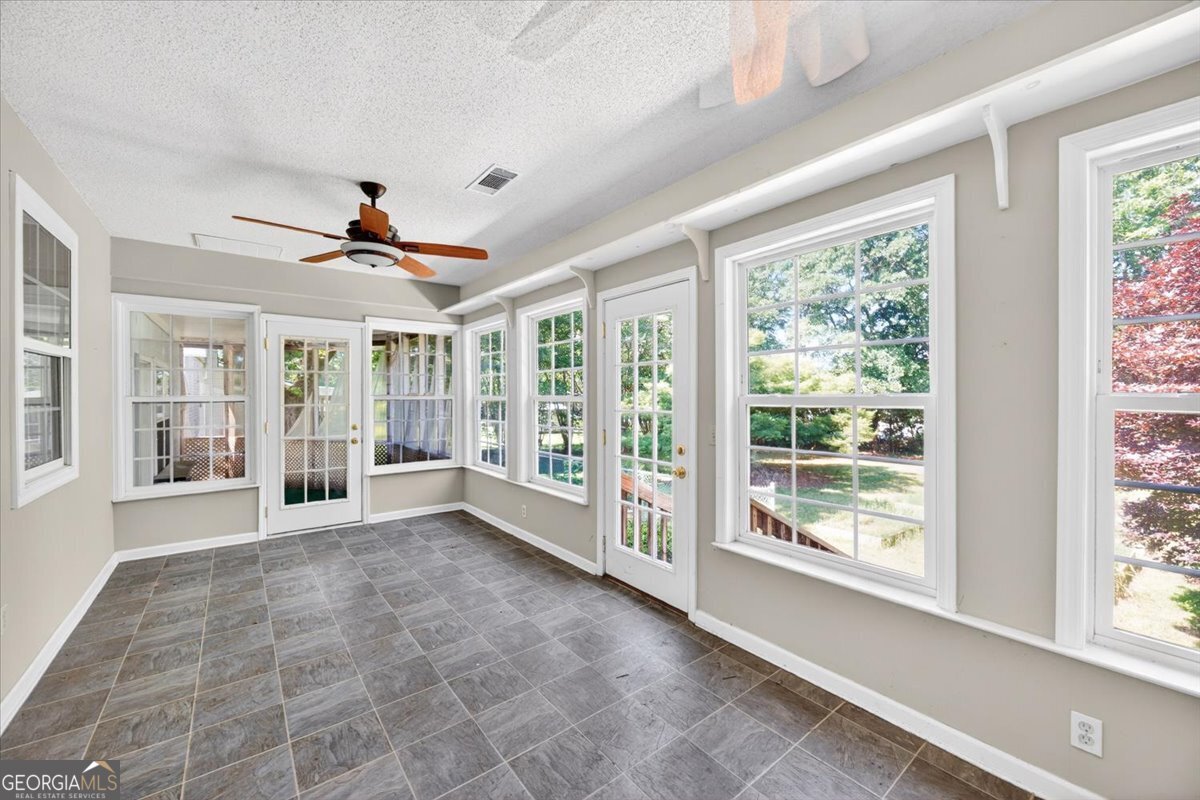 509 Virginia Street Forsyth, GA 31029 - Photo 9 of 25