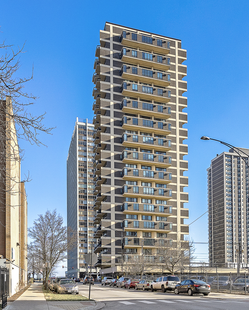 6166 North Sheridan Road, Unit 6G Chicago, IL 60660 - Photo 1 of 20