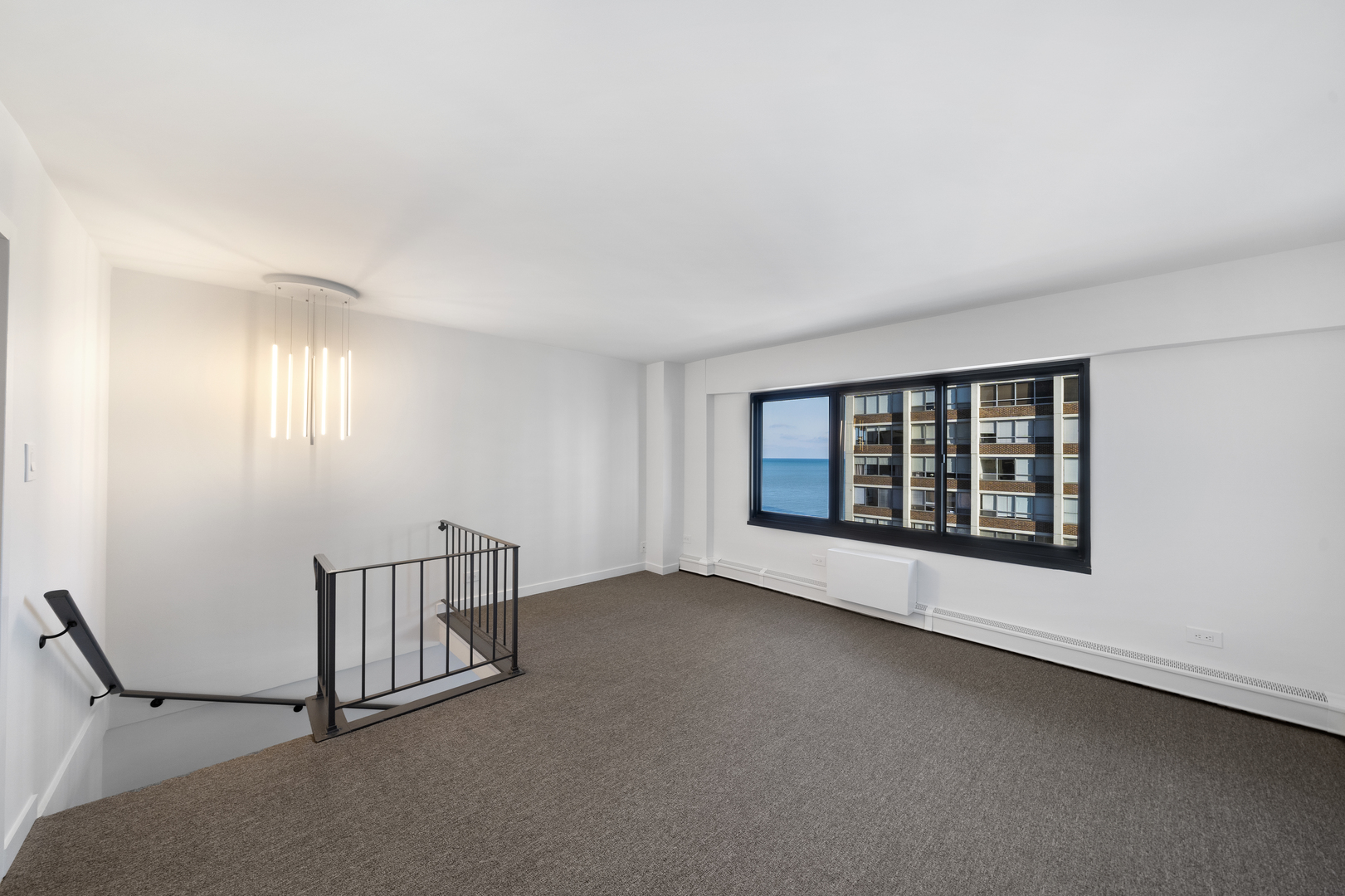 6166 North Sheridan Road, Unit 6G Chicago, IL 60660 - Photo 12 of 20